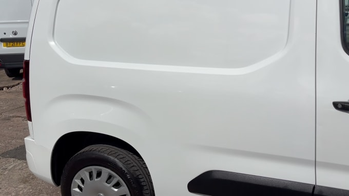 2025 Vauxhall Combo