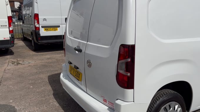 2025 Vauxhall Combo