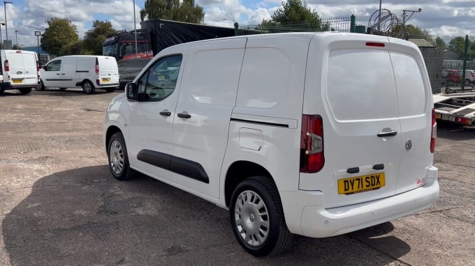 2025 Vauxhall Combo