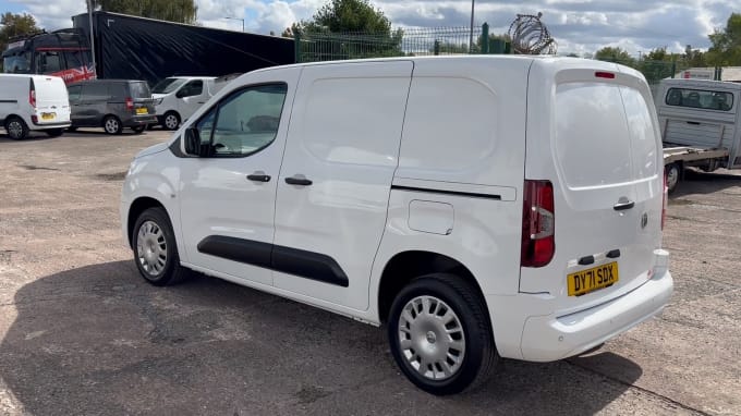 2025 Vauxhall Combo