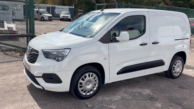 2025 Vauxhall Combo