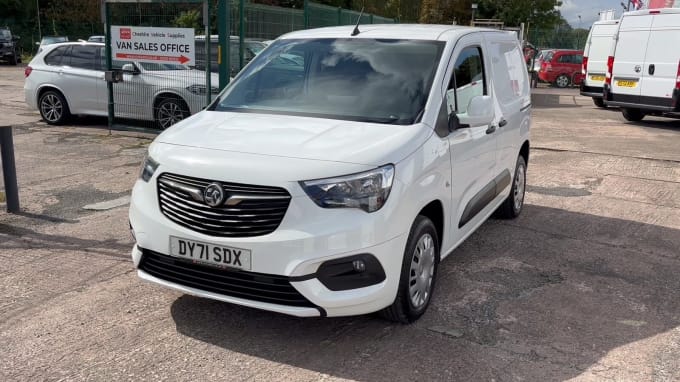 2025 Vauxhall Combo