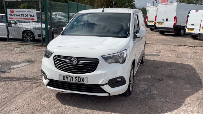 2025 Vauxhall Combo