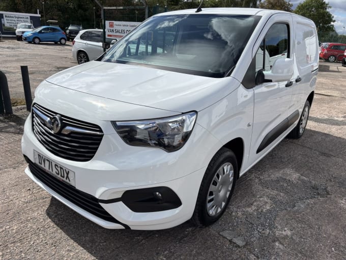 2025 Vauxhall Combo