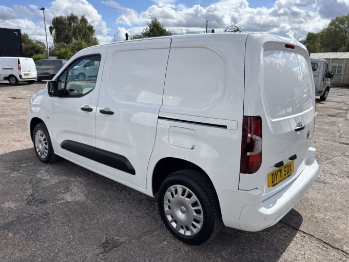 2025 Vauxhall Combo