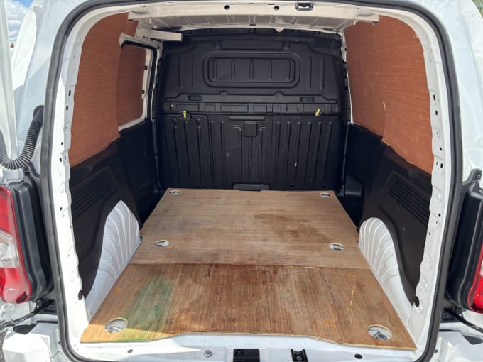 2025 Vauxhall Combo