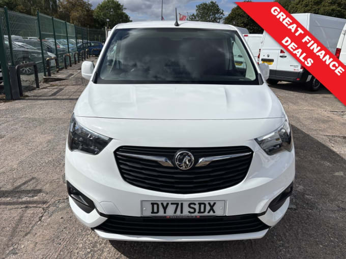 2025 Vauxhall Combo