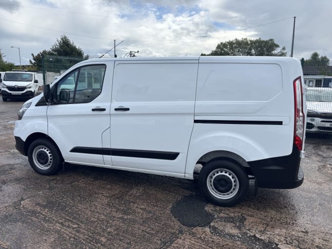 2025 Ford Transit Custom