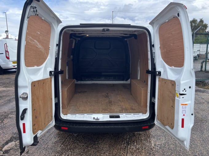 2025 Ford Transit Custom