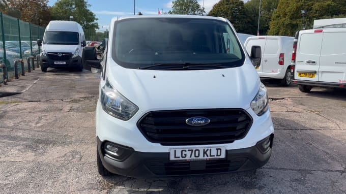 2025 Ford Transit Custom