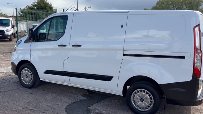 2025 Ford Transit Custom