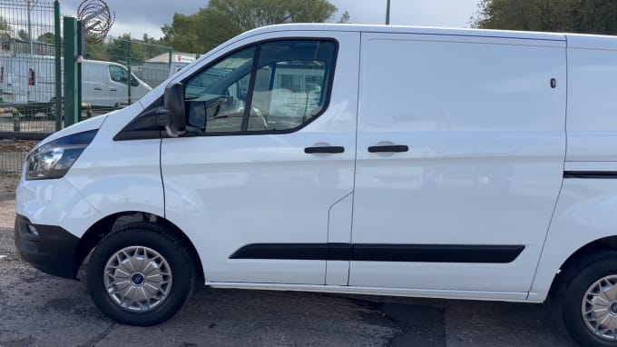 2025 Ford Transit Custom