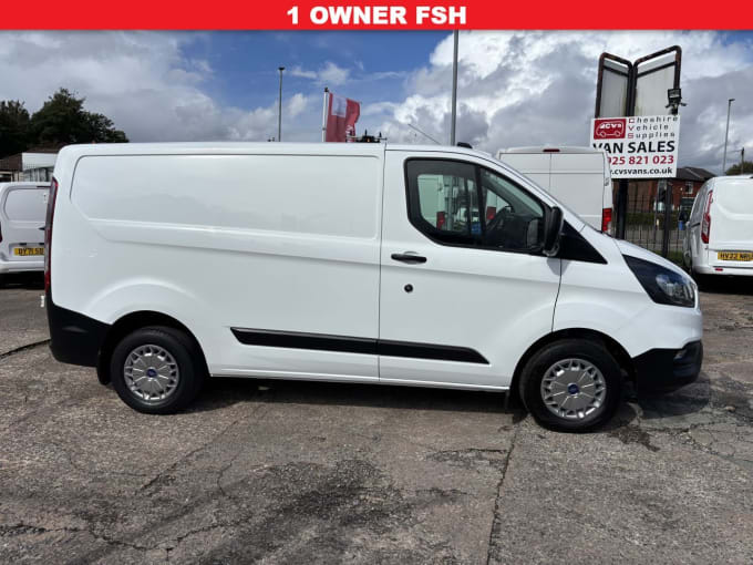 2025 Ford Transit Custom