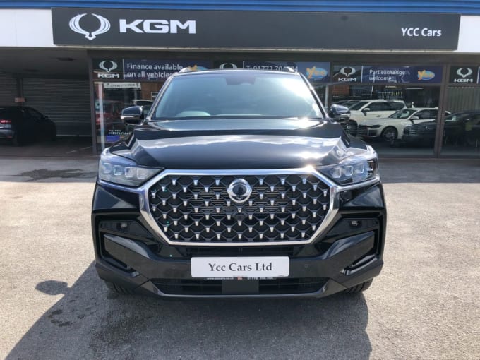 2024 Kgm Rexton