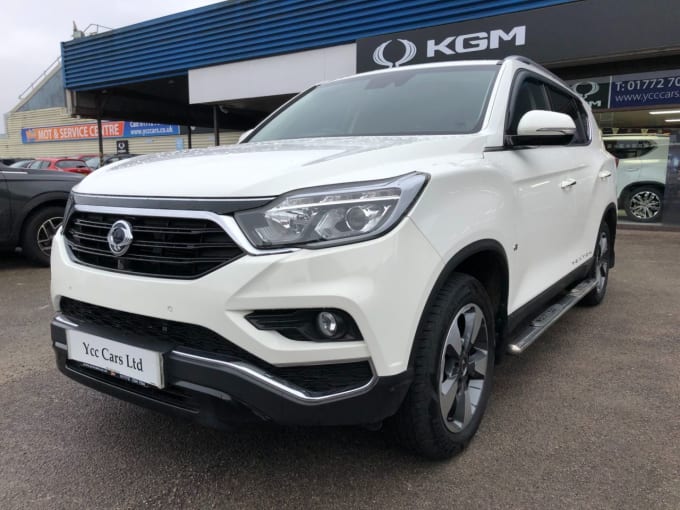 2025 Ssangyong Rexton