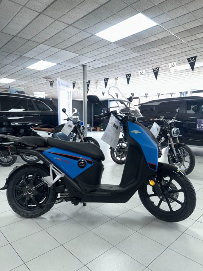 2025 Vmoto Cpx