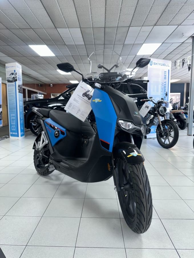 2025 Vmoto Cpx
