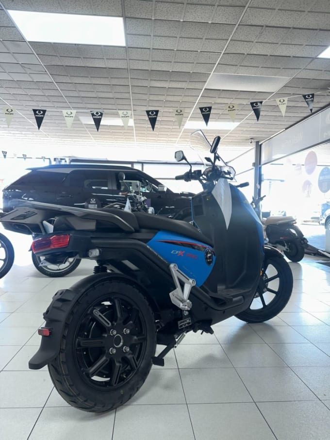 2025 Vmoto Cpx