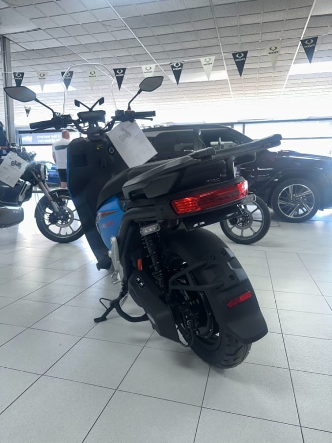 2025 Vmoto Cpx
