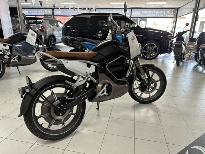 2025 Vmoto Tc