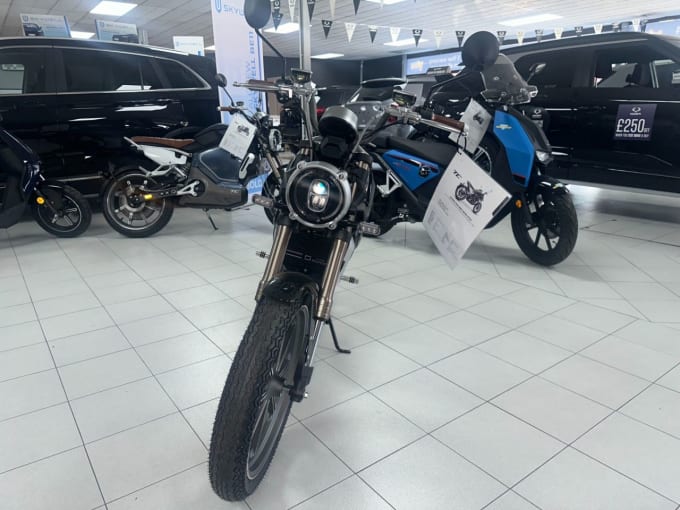 2025 Vmoto Tc