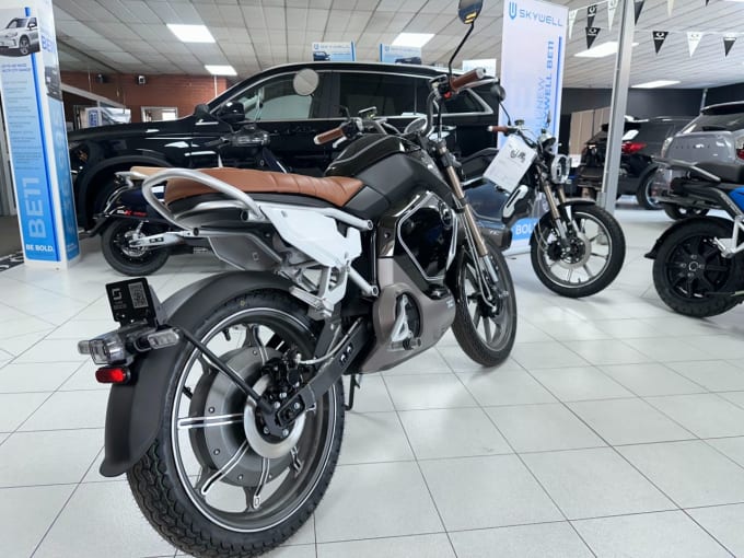 2025 Vmoto Tc