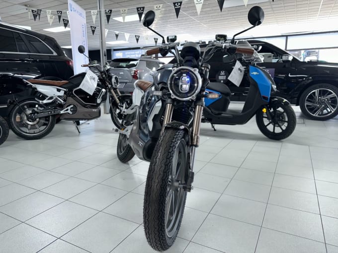 2025 Vmoto Tc