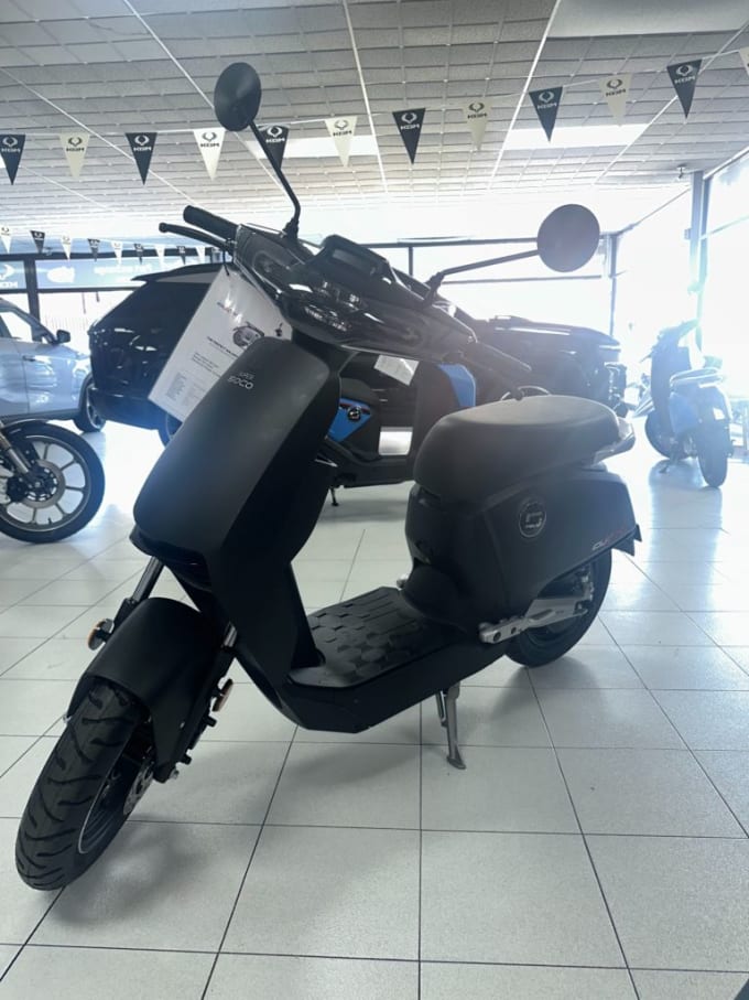 2025 Vmoto Super Soco Cux