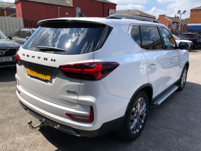 2025 Kgm Rexton