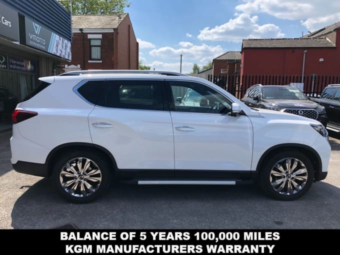 2025 Kgm Rexton