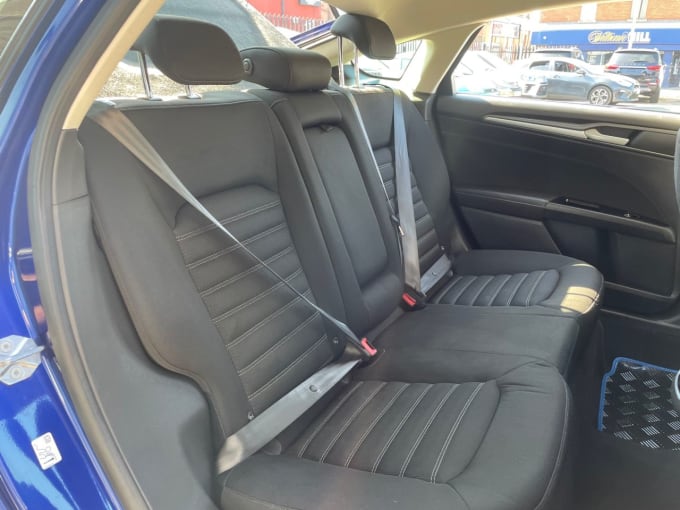 2025 Ford Mondeo