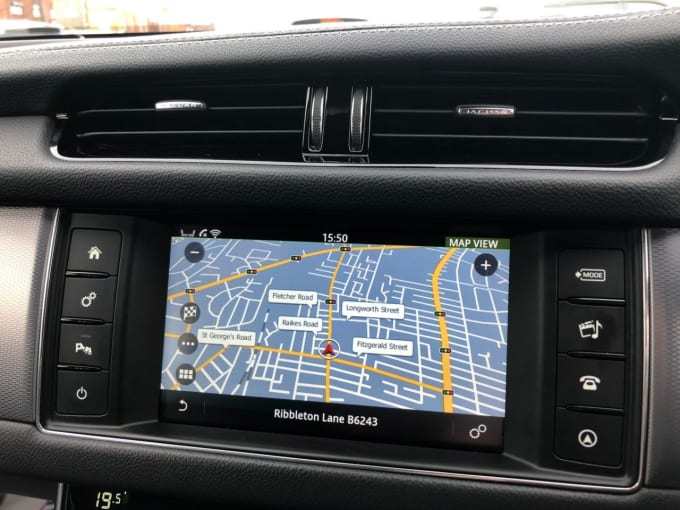 2025 Jaguar Xf