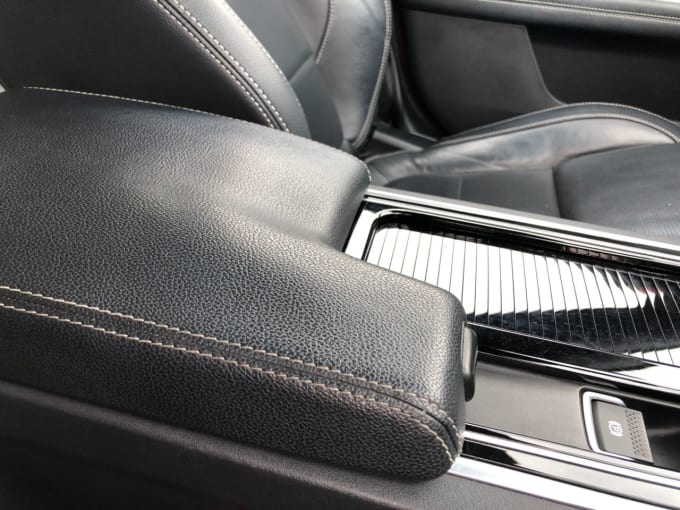 2025 Jaguar Xf