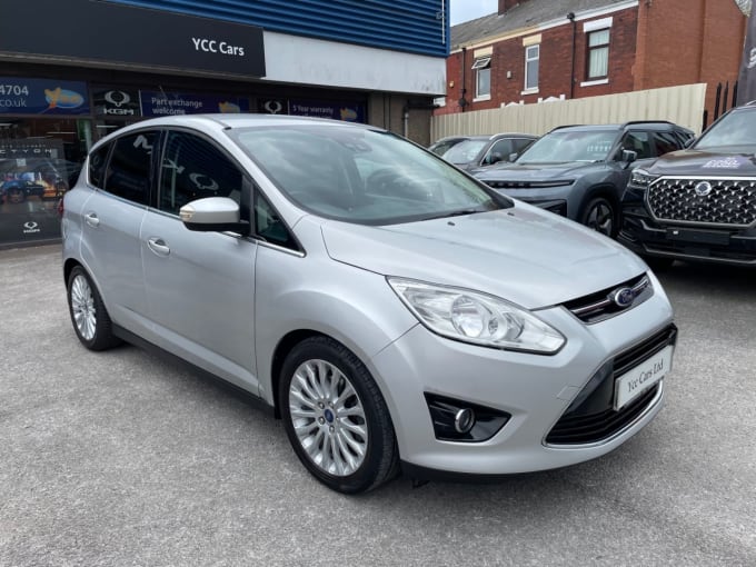 2025 Ford C-max