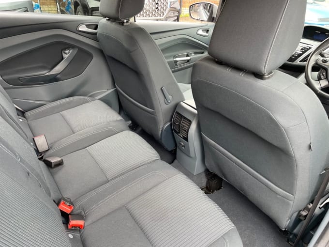 2025 Ford C-max