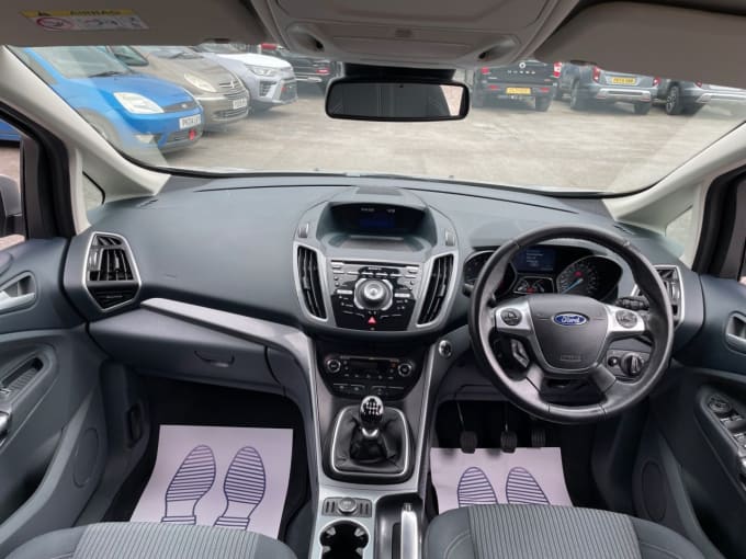 2025 Ford C-max