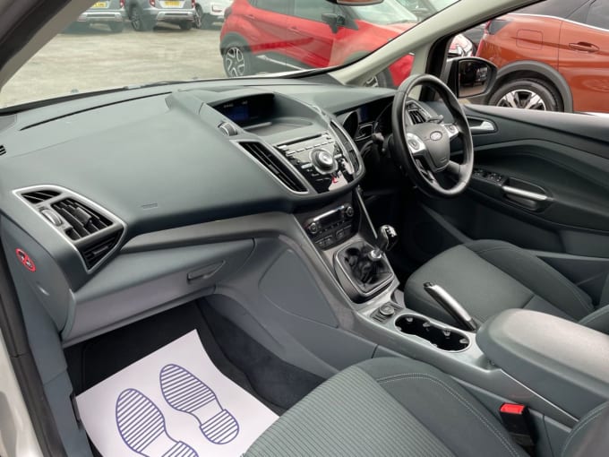 2025 Ford C-max