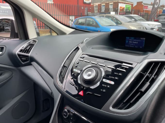 2025 Ford C-max