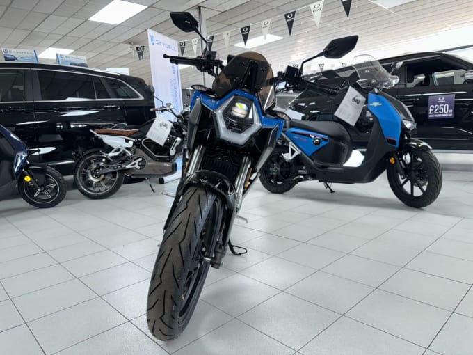 2025 Vmoto Stash