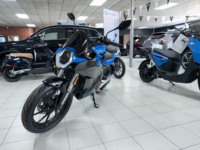 2025 Vmoto Stash