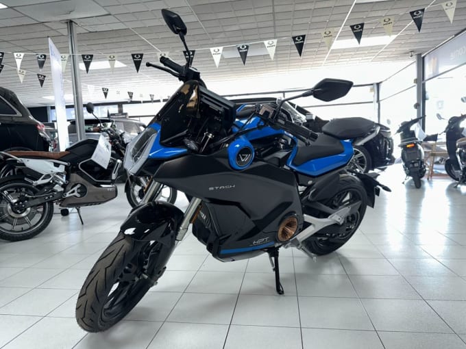 2025 Vmoto Stash