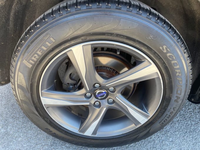 2025 Volvo Xc60