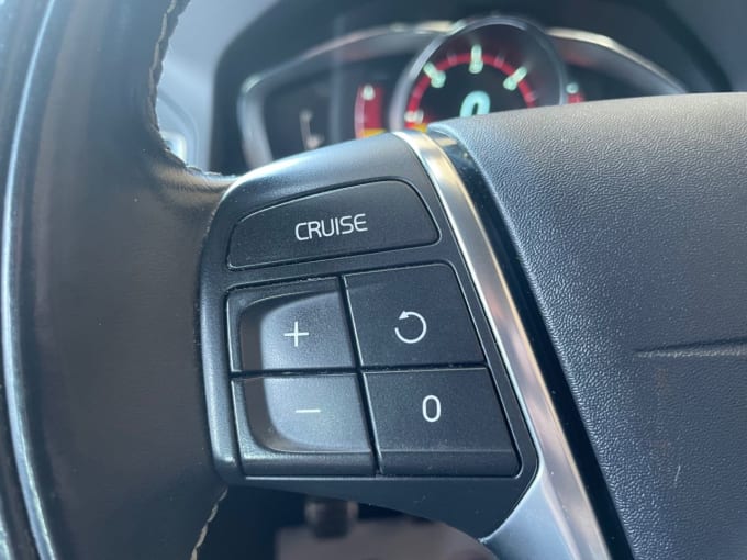 2025 Volvo Xc60