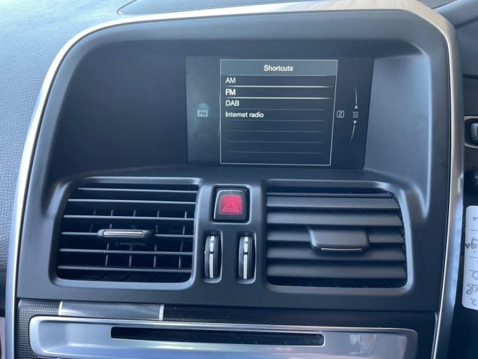 2025 Volvo Xc60