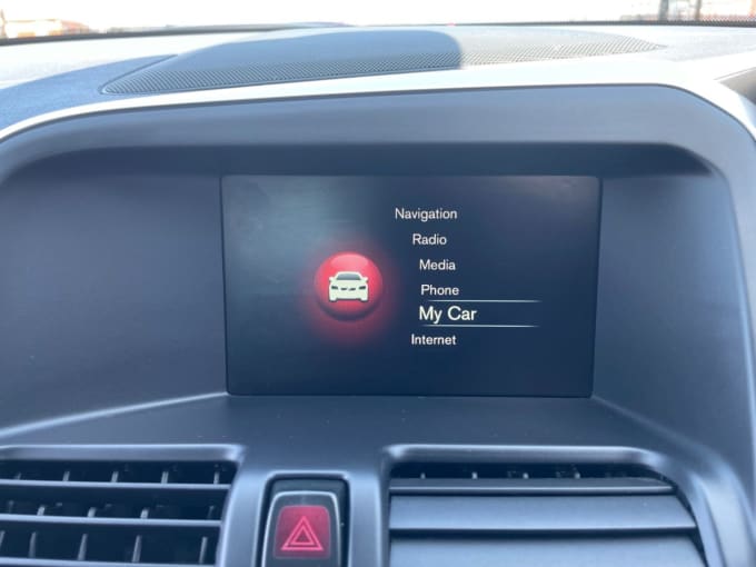 2025 Volvo Xc60