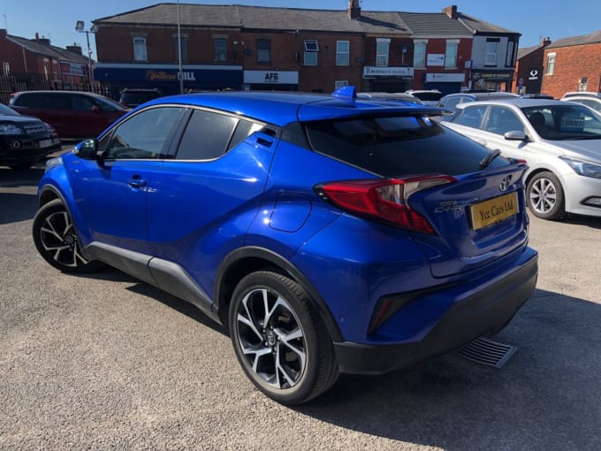 2025 Toyota C-hr