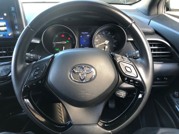 2025 Toyota C-hr
