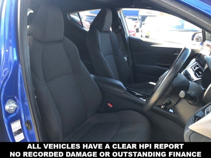 2025 Toyota C-hr