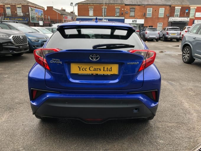 2025 Toyota C-hr