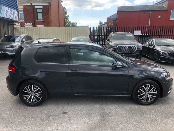 2018 Volkswagen Golf